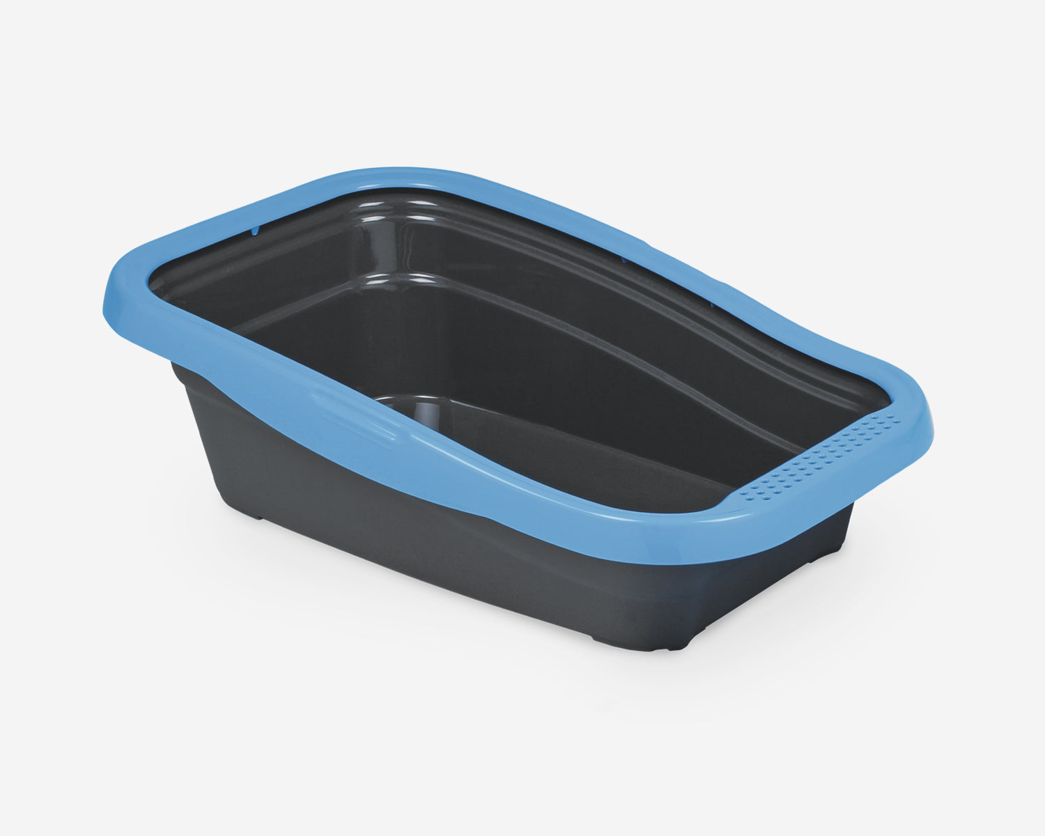 NELLA Open litter box with frame that is higher at the back.