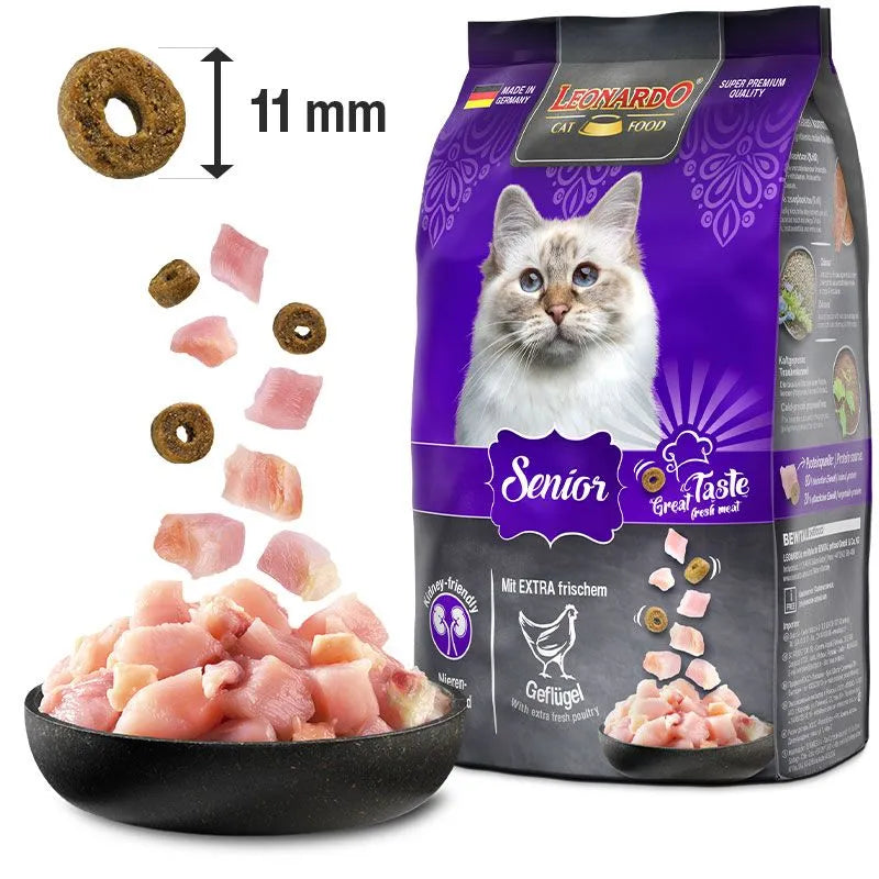 LEONARDO® Dry Food with Extra Fresh Poultry for Senior Cats (10+ Years) 1.8 kg
